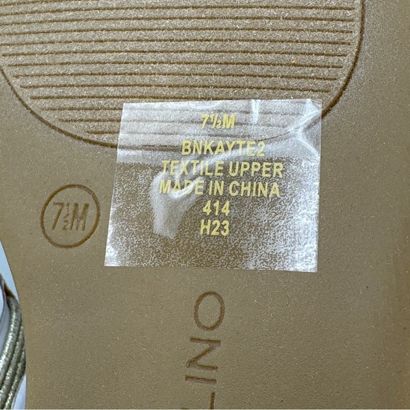 Bandolino Kayte2 Gold Sandals 7.5M - Picture 6 of 8